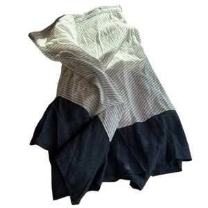 DKNY striped asymmetrical hem linen midi skirt
DKNY Blue/Cream Striped Skirt NWT